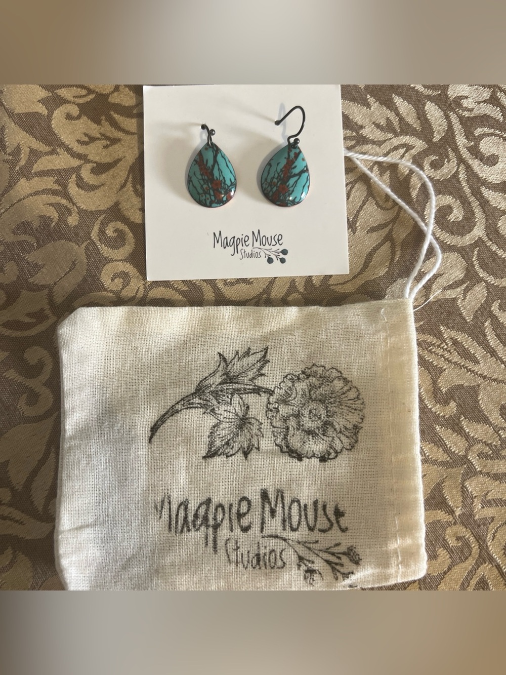 Magpie Mouse Teal Multi Color Dangle Earrings Fashion Accessory